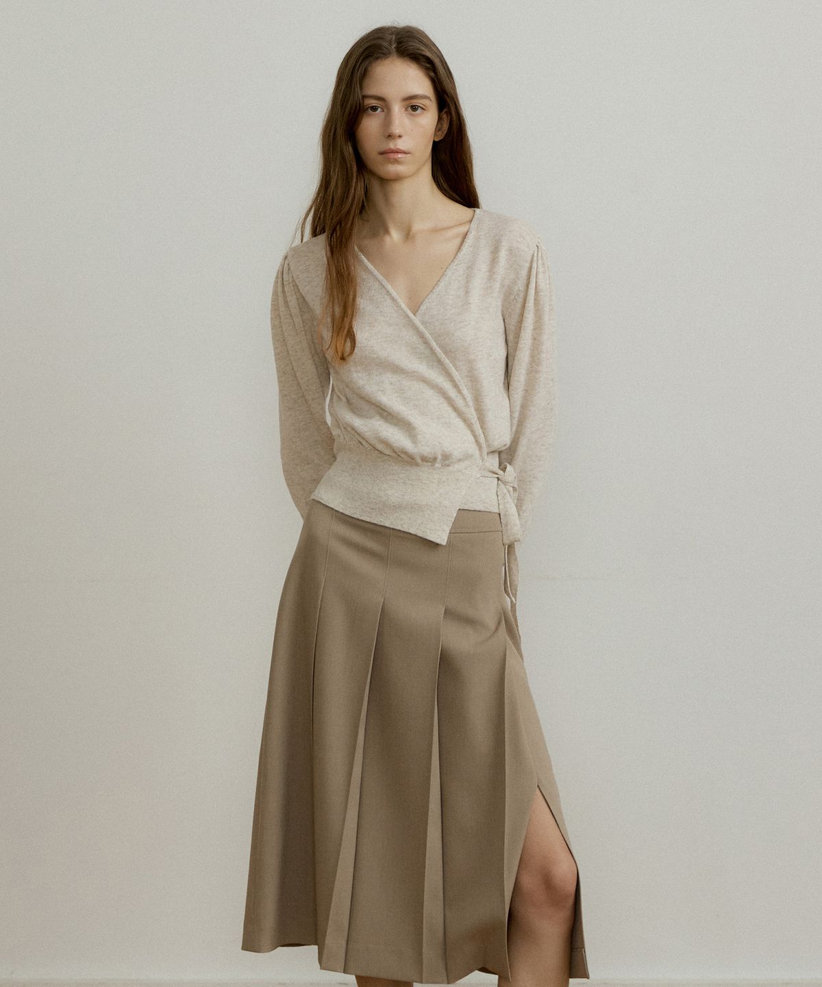 오떼뜨(OCTETTE) WRAP SLEEVE KNIT_2COLOR