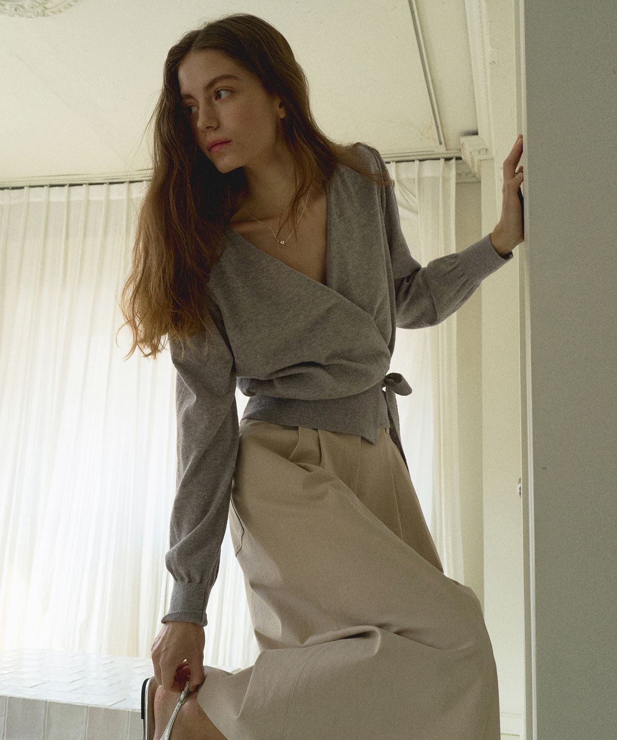 오떼뜨(OCTETTE) WRAP SLEEVE KNIT_2COLOR