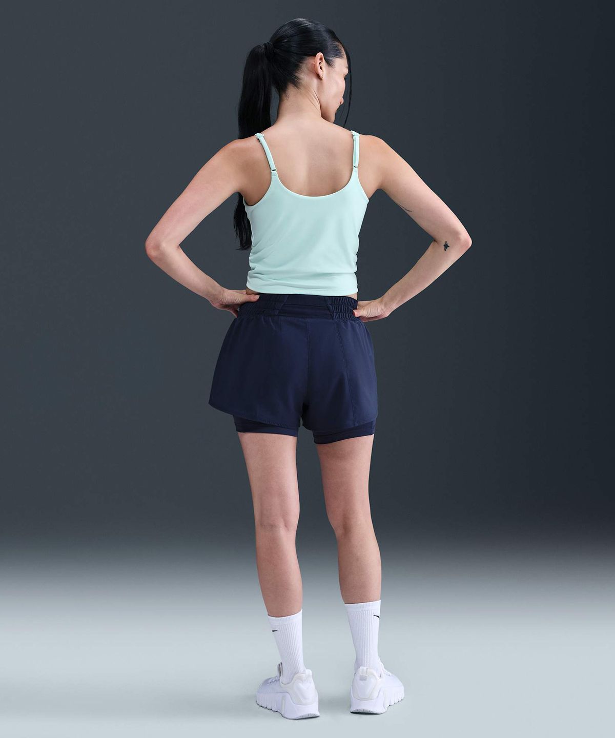 나이키(NIKE) 드라이 핏 원 미드라이즈 3인치 투인원 쇼츠 W - 미드나이트 네이비:화이트 / DX6013-410