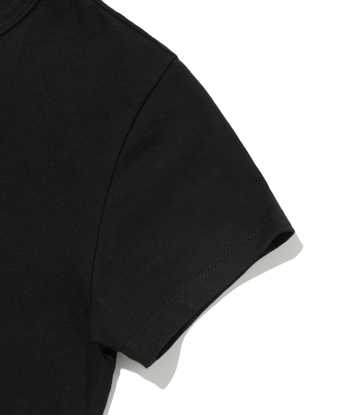 스웨이드(SUADE) 66 CROP TEE [BLACK]