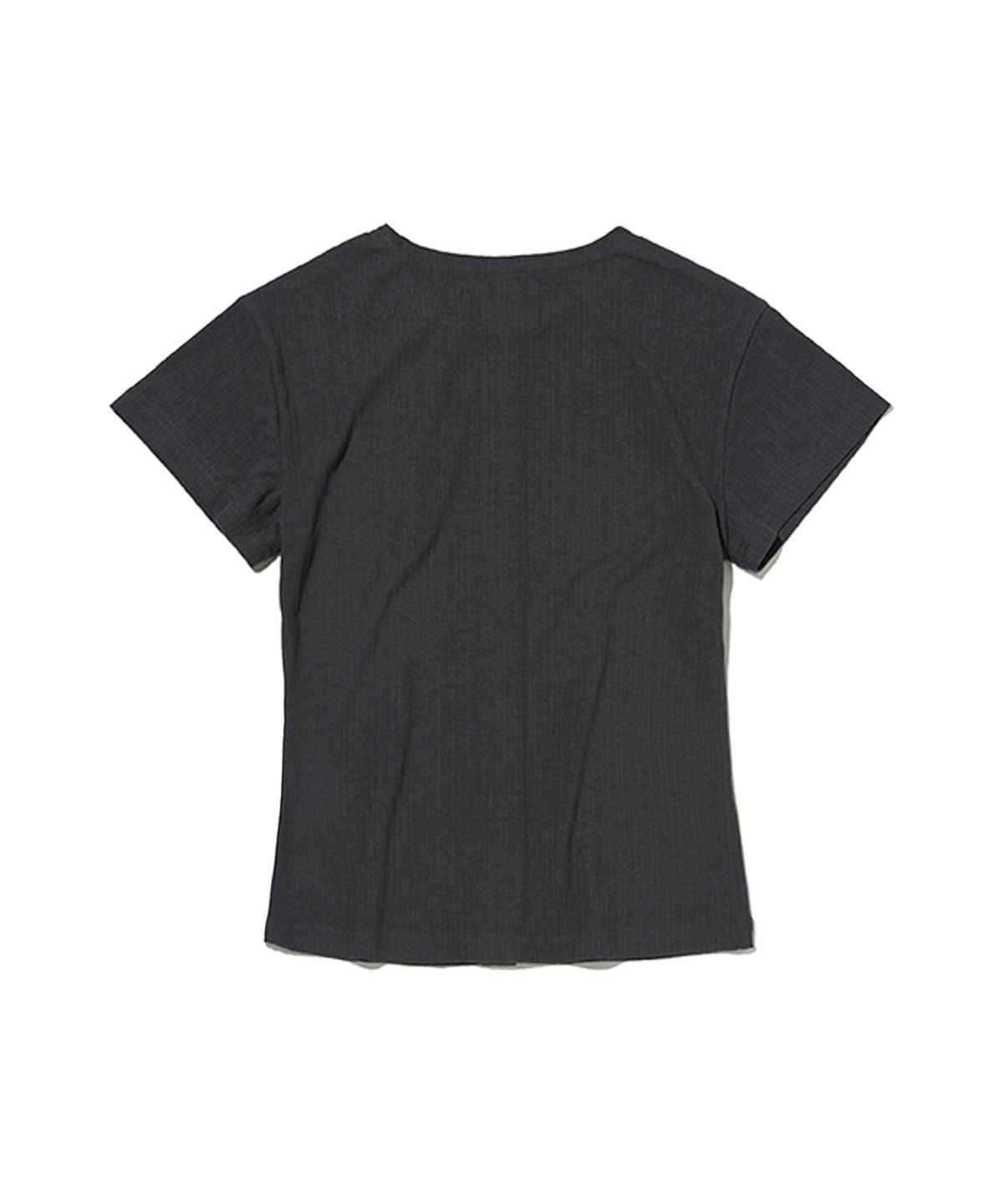 스웨이드(SUADE) BUTTON CROP TEE [CHARCOAL GRAY]