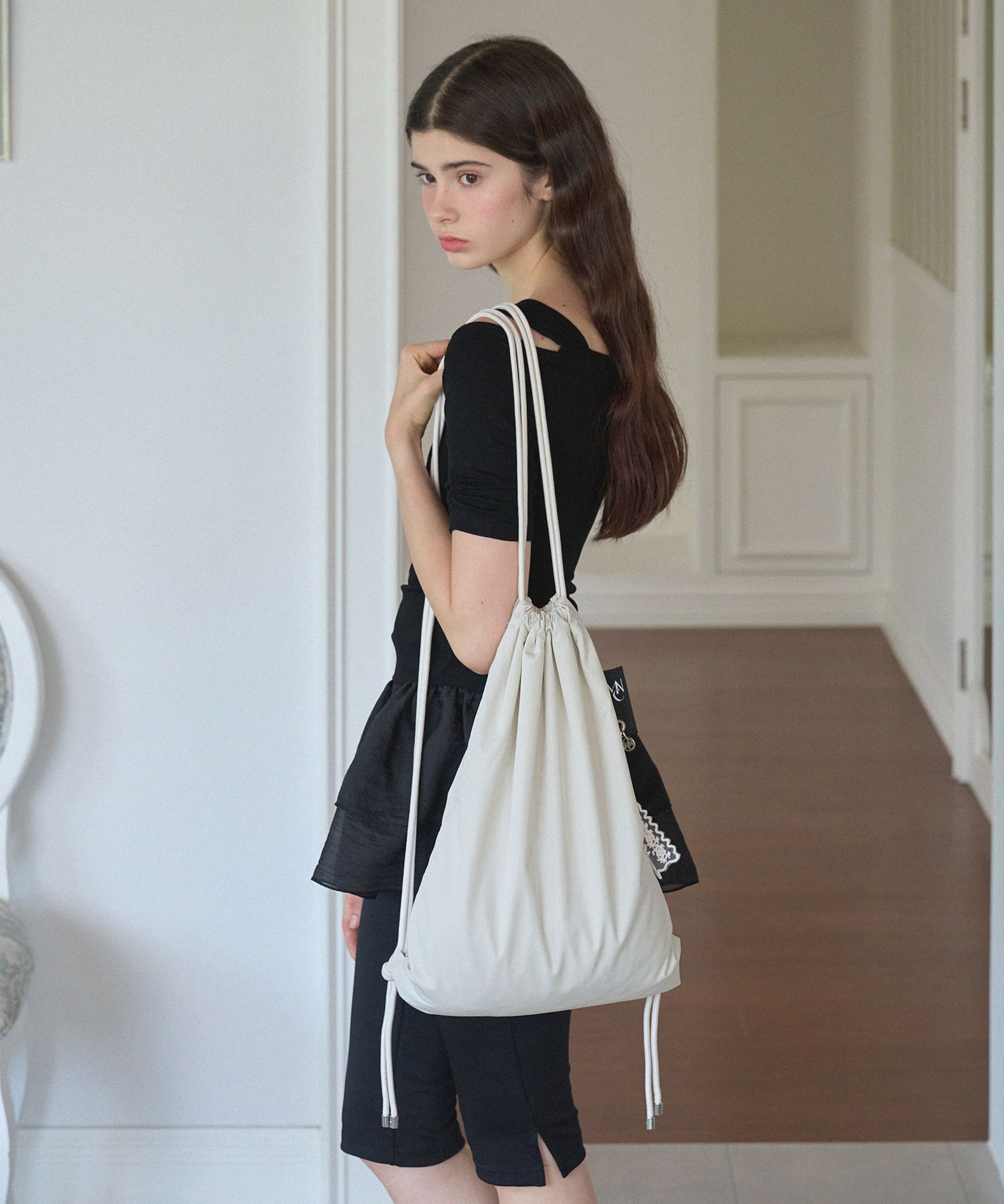 MUSINSA公式 | MICANE Vesper String Backpack