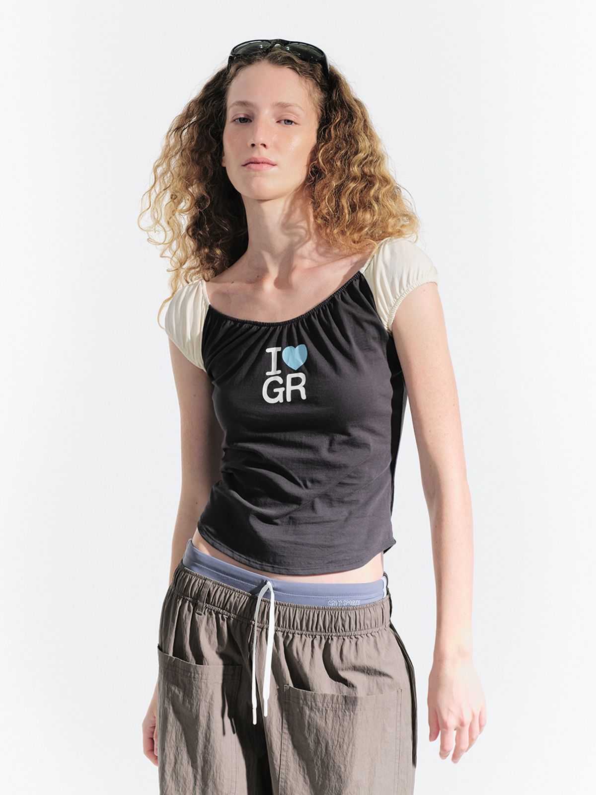 그로브(GROVE) MIKI T-SHIRT (GREY)