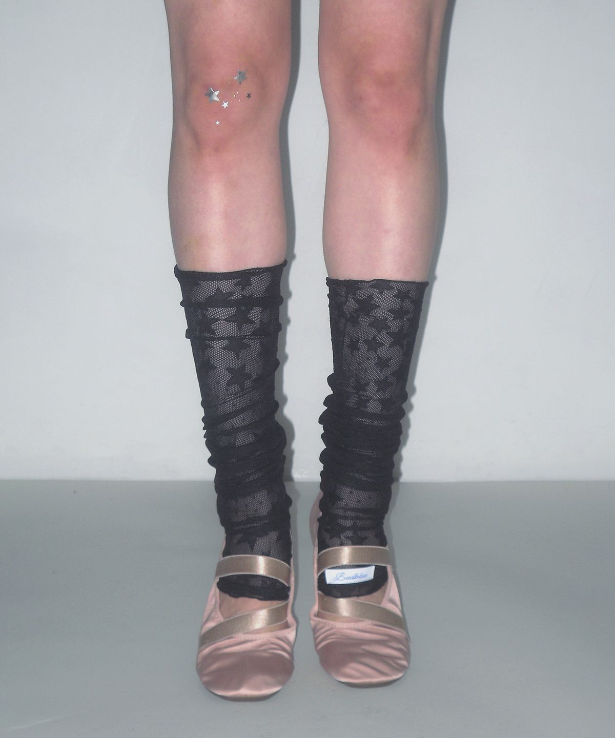 배드블루(BADBLUE) Milky Way Leg Warmer Black
