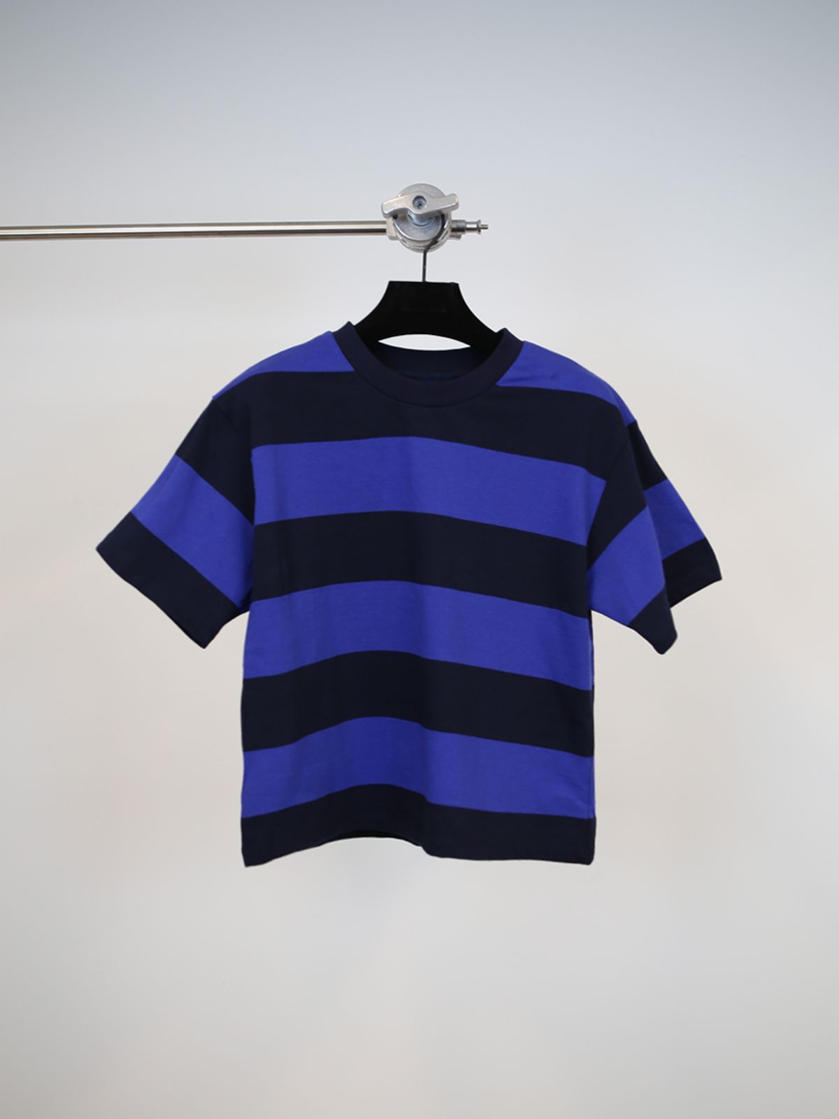 고저(GOZER) WANG STRIPE HALF T-SHIRT_BLUE