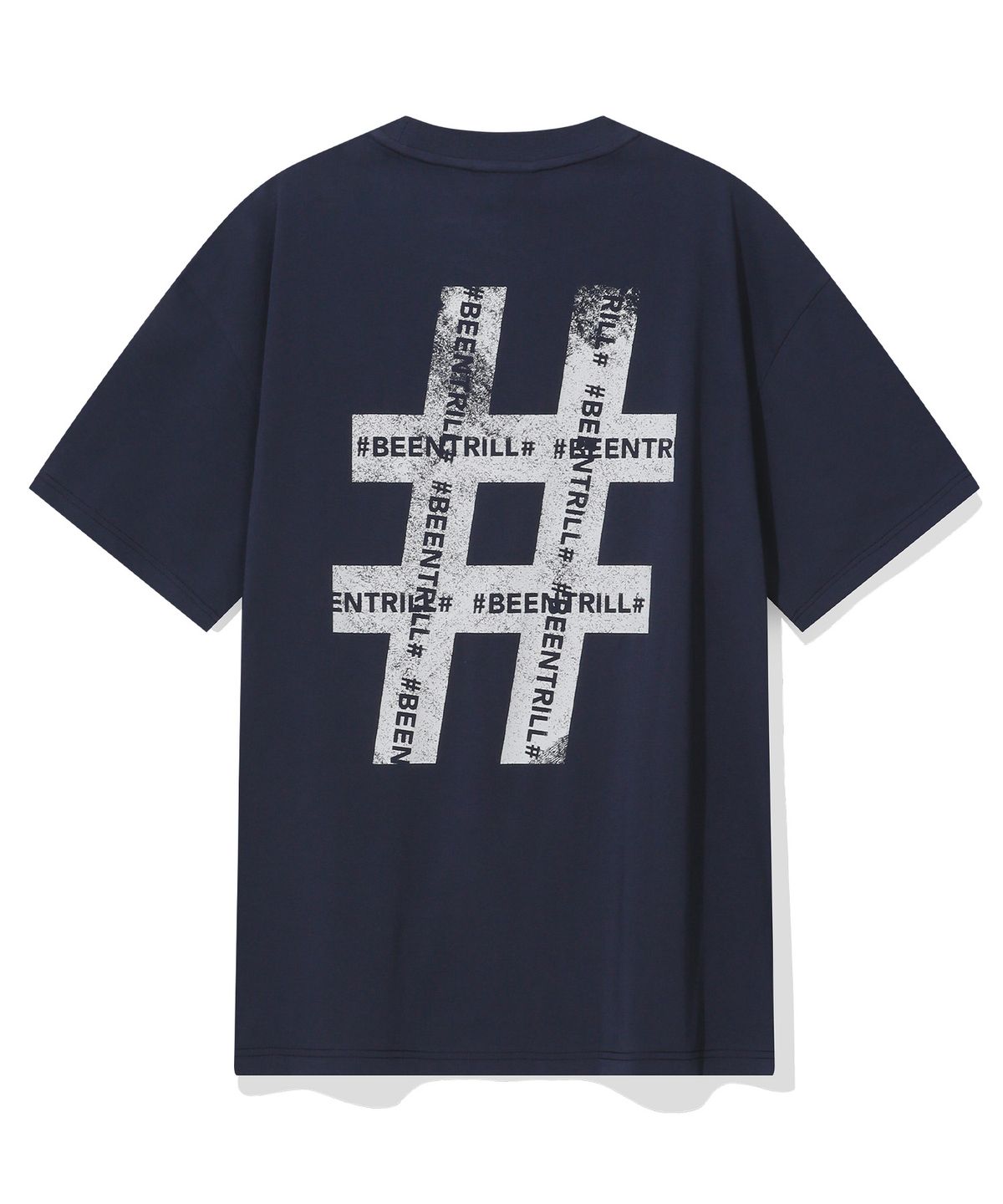 빈트릴(BEENTRILL) 롤러 페인팅 해시태그 티셔츠(네이비)
