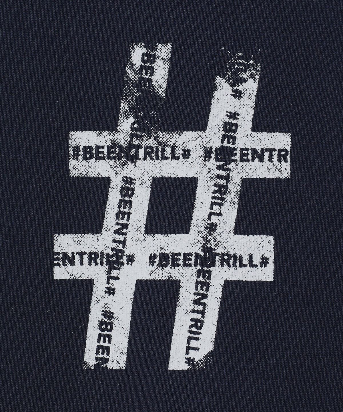 빈트릴(BEENTRILL) 롤러 페인팅 해시태그 티셔츠(네이비)