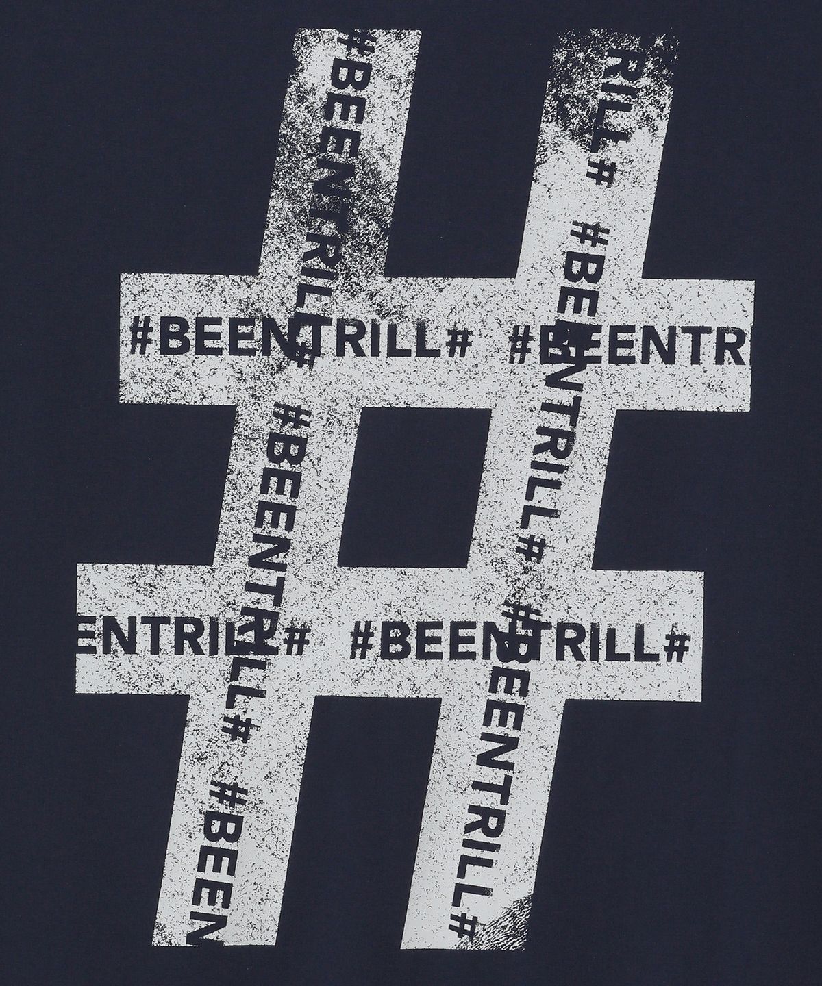 빈트릴(BEENTRILL) 롤러 페인팅 해시태그 티셔츠(네이비)