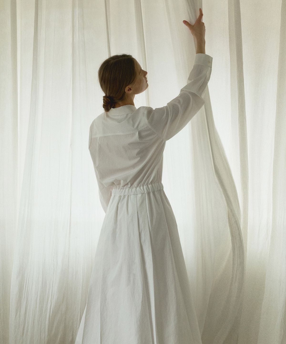 오떼뜨(OCTETTE) PLEATS SHIRT-DRESS_WHITE
