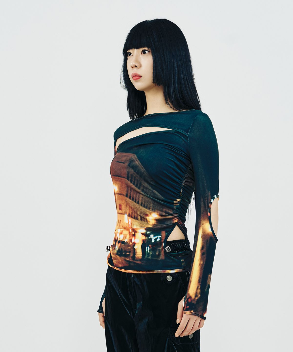 페노메논시퍼(PHENOMENON SEEPER) HOLE SHIRRING T-SHIRT_PARIS