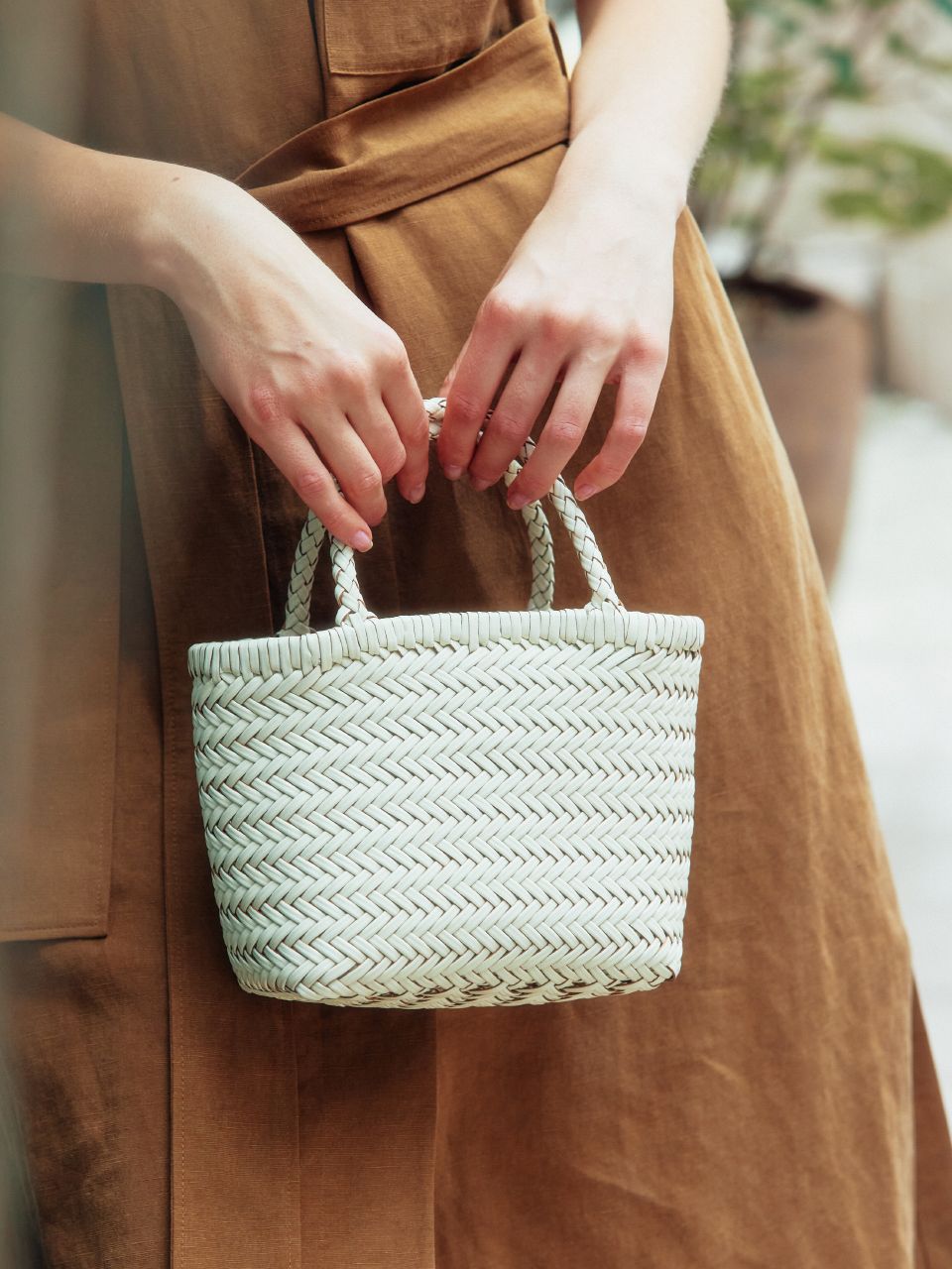 ★komorebi museum★ 25SS launching_KM353 Handmade cow leathe MUSINSA | KOMOREBI MUSEUM [Cowhide / With Strap] 100