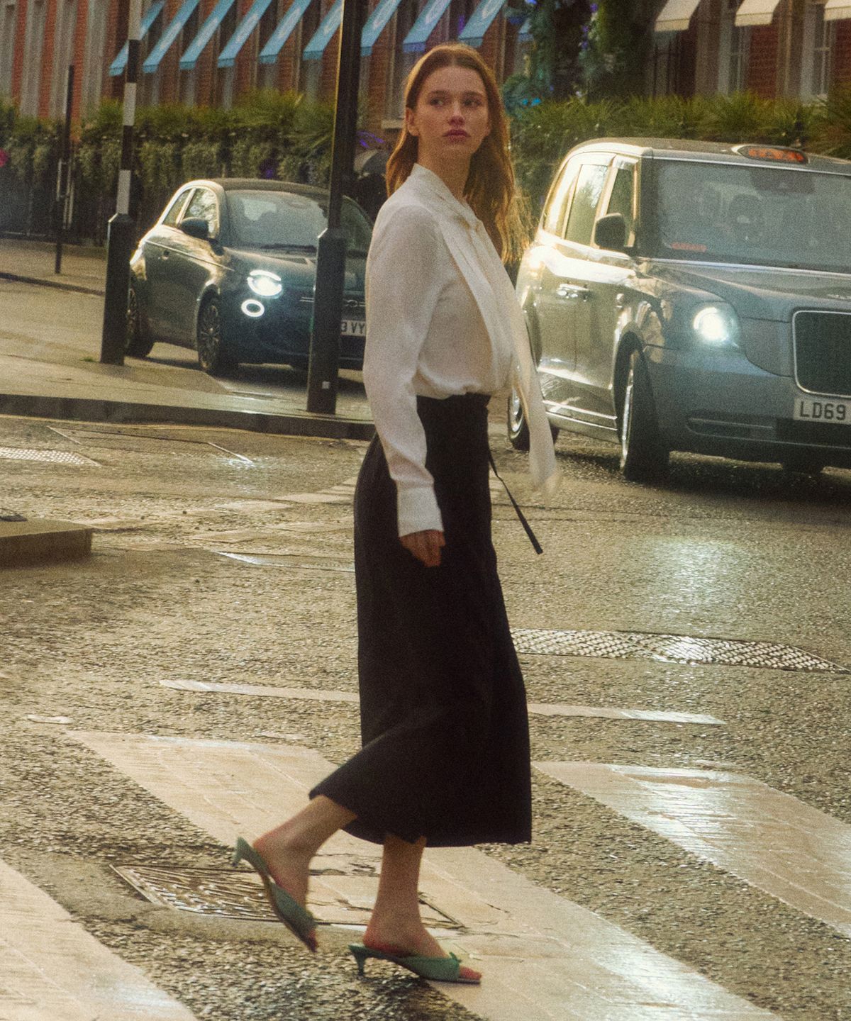 오떼뜨(OCTETTE) STRIPE BELTED MAXI SKIRT_2COLOR