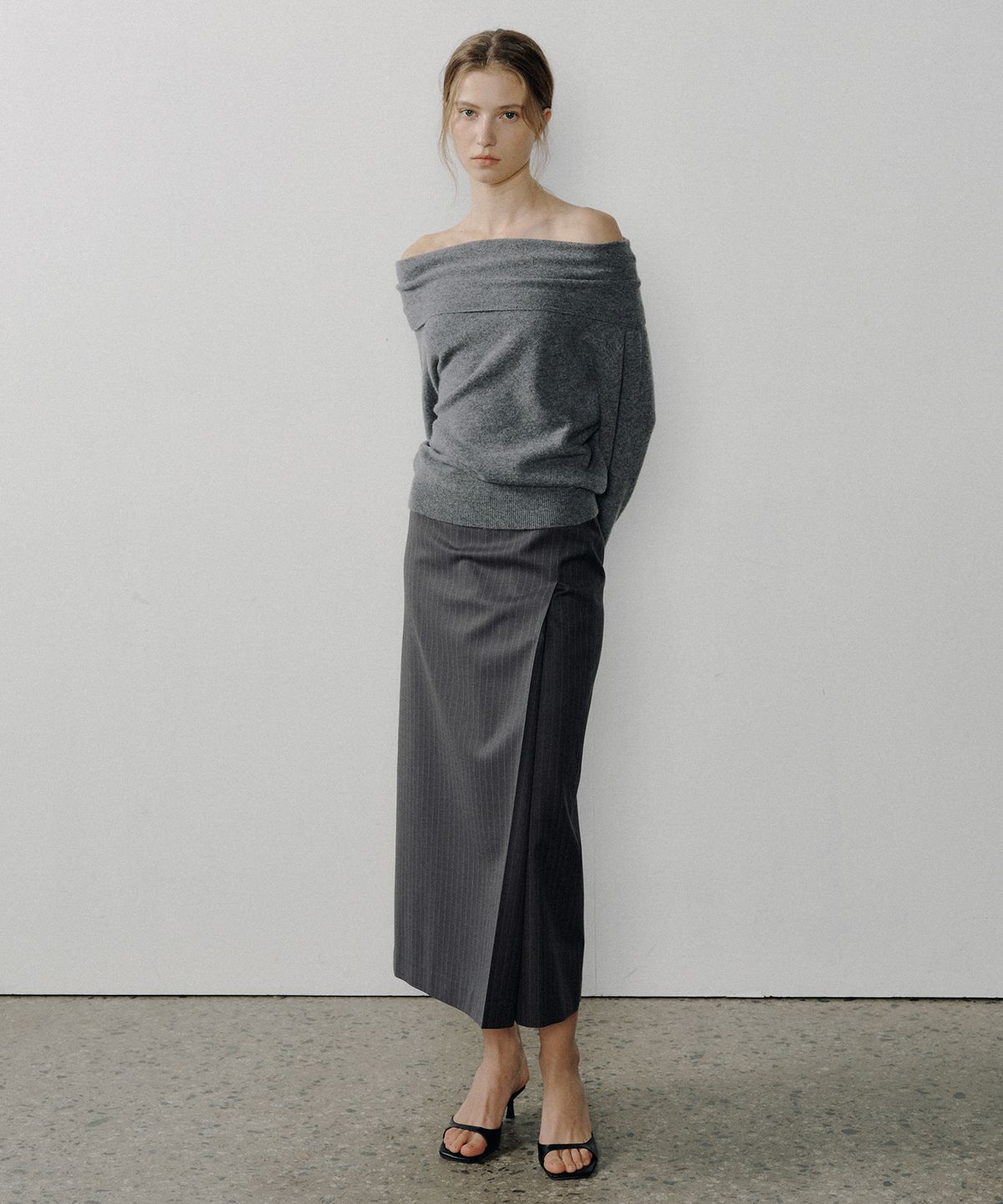 오떼뜨(OCTETTE) STRIPE BELTED MAXI SKIRT_2COLOR