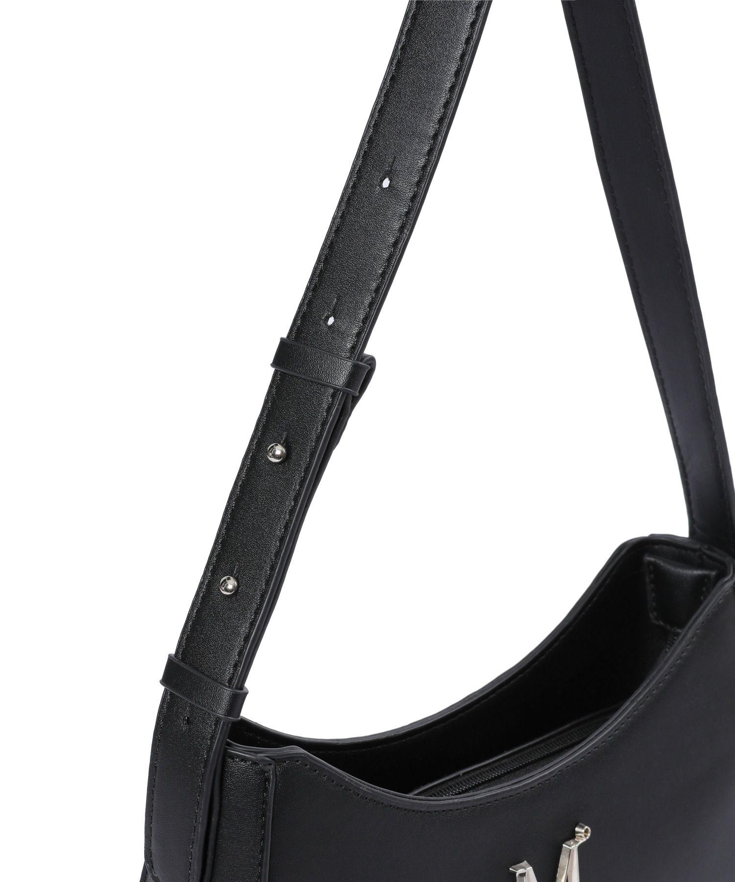 【MUCENT】TERIN L LOGO LEATHER HOBO BAG★25SS★ MUSINSA | MUCENT Terin Metal Logo Leather Hobo Bag Unisex
