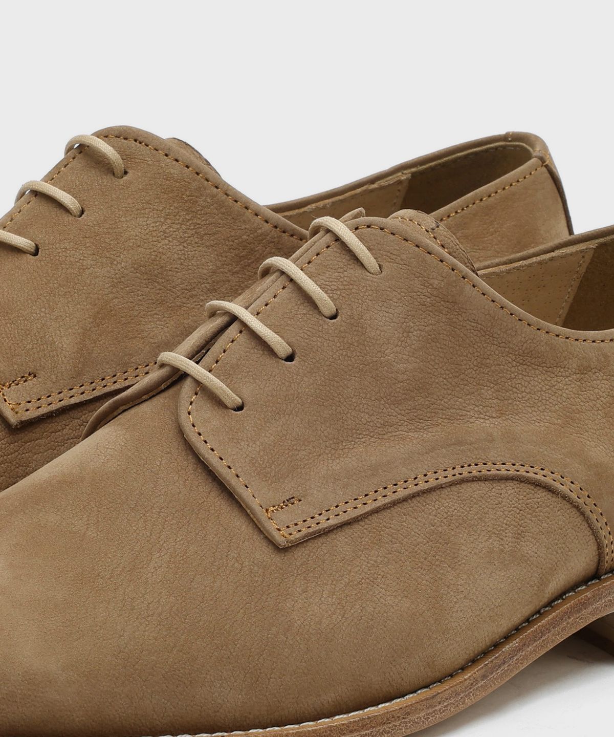 피렌체 아뜨리에(FIRENZE ATELIER) [홍창] Merlin_미니멀 세미스퀘어 더비 8430 [BEIGE NUBUCK]