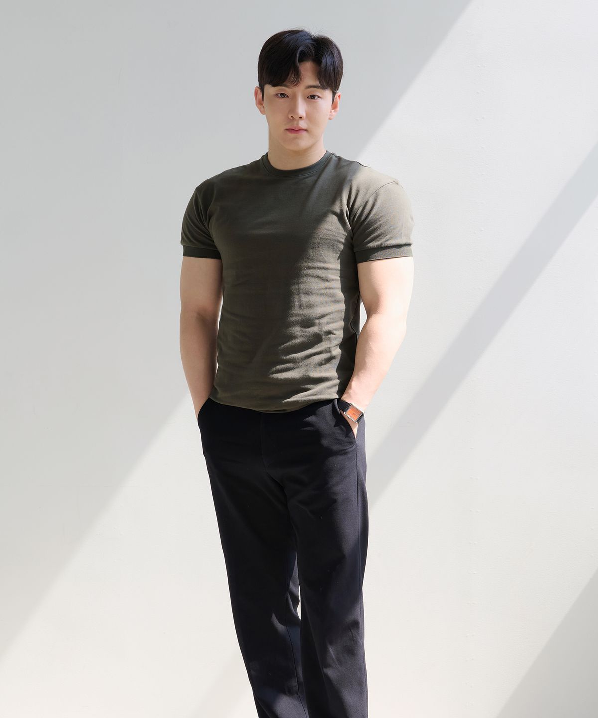 핵쿨남(HECKCOOLNAM) 어깨넓어보이는 밴딩버전 남자 머슬핏 반팔 무지 티셔츠