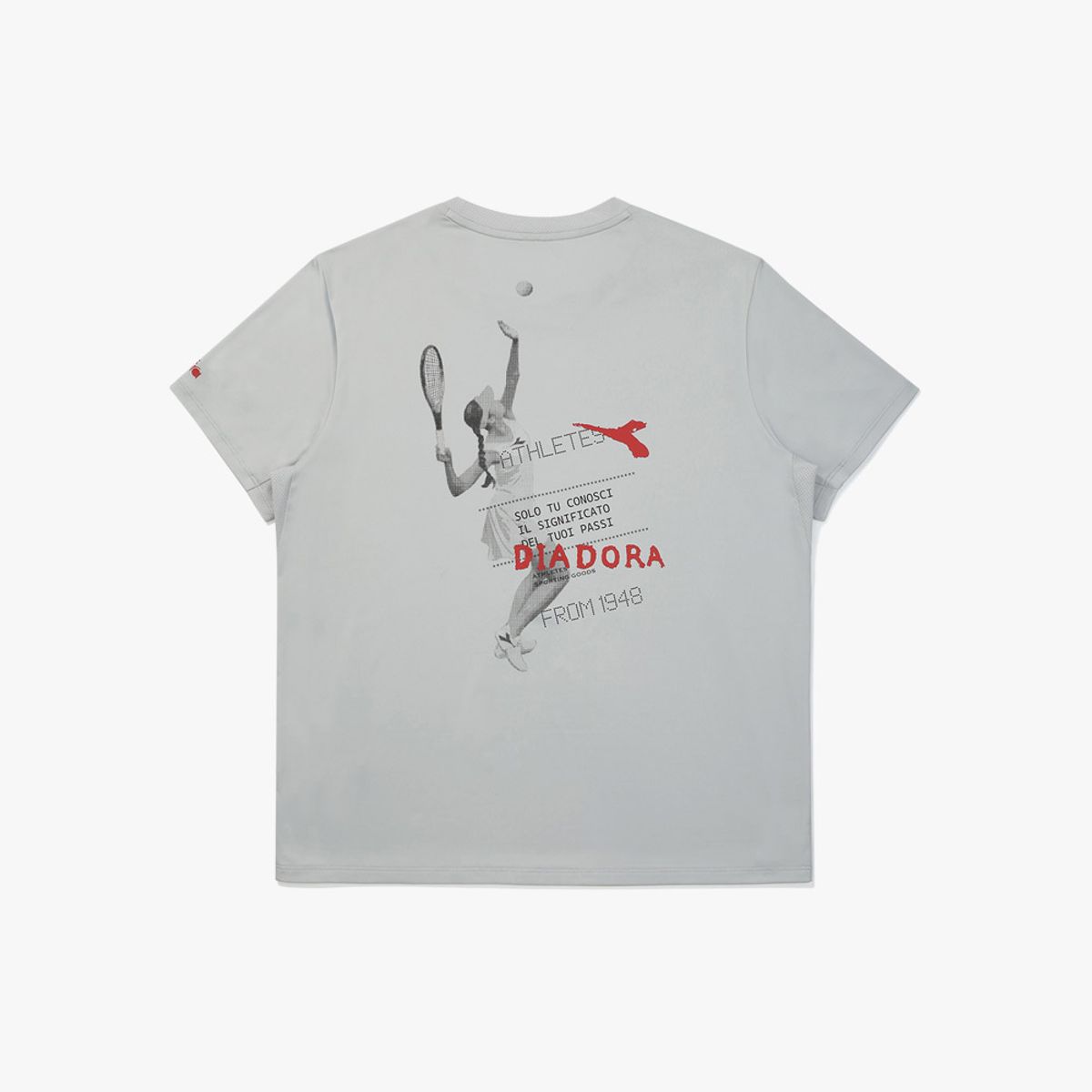 디아도라(diadora) 크로스코트 퍼포먼스 그래픽 반팔 티셔츠 GREY