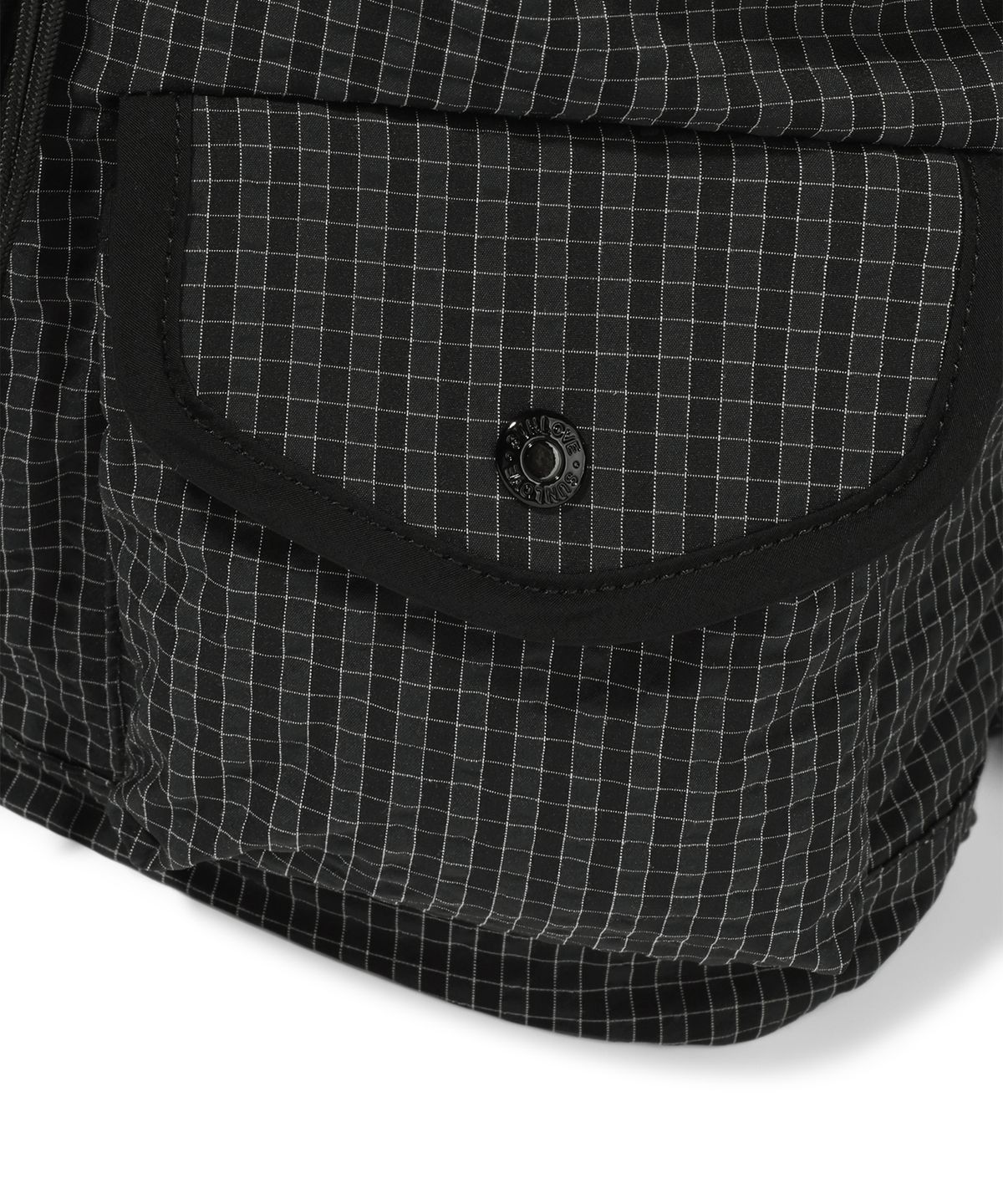 썬러브(SUNLOVE) Explorer Daypack Black Grid