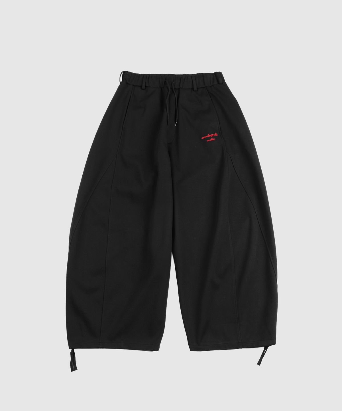 뉴치프시크디피(NEWCHEAPCHICDP) Archive broderie sweat pants (black)