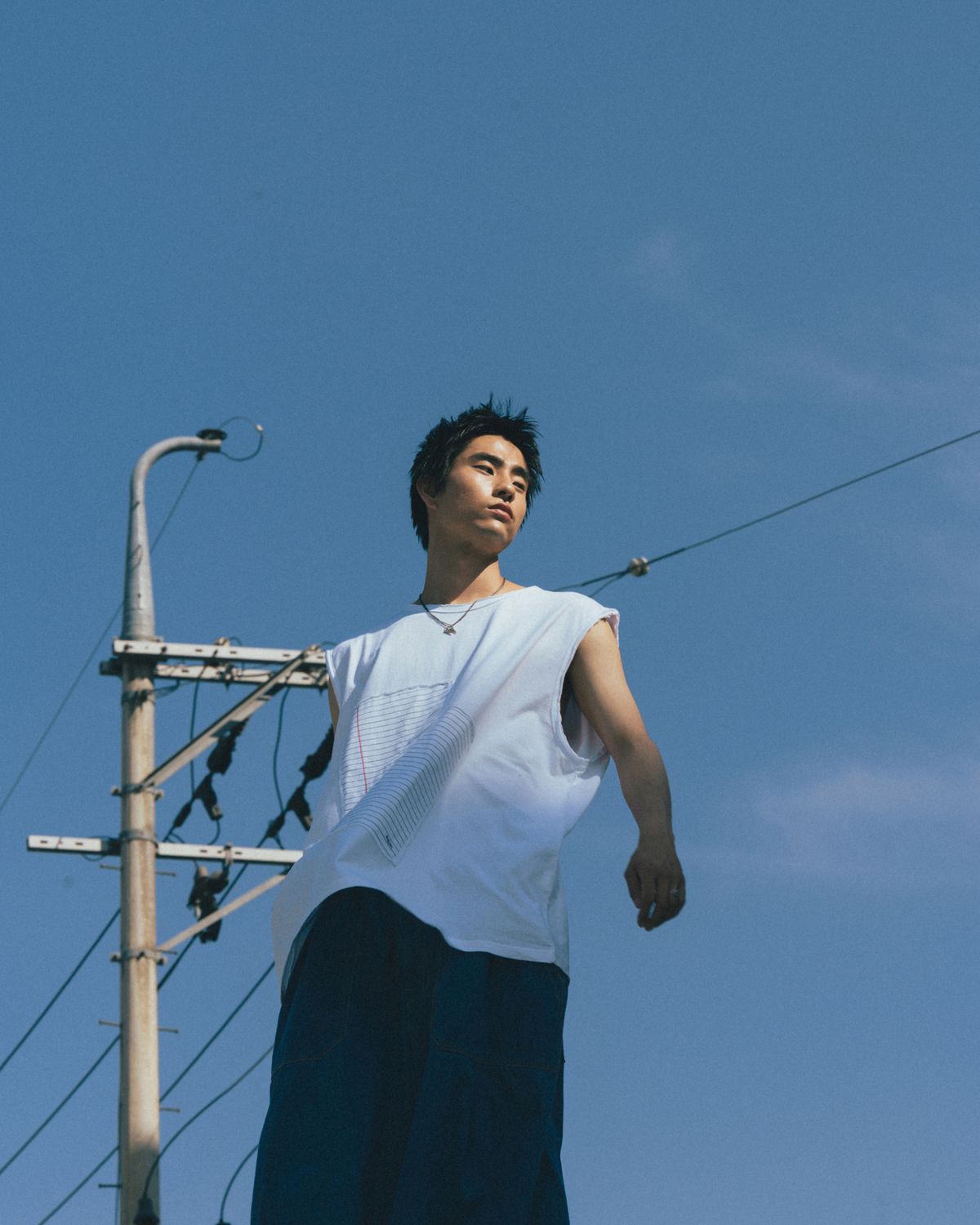 앵글런(ANGLAN) Notebook Patch Sleeveless - White