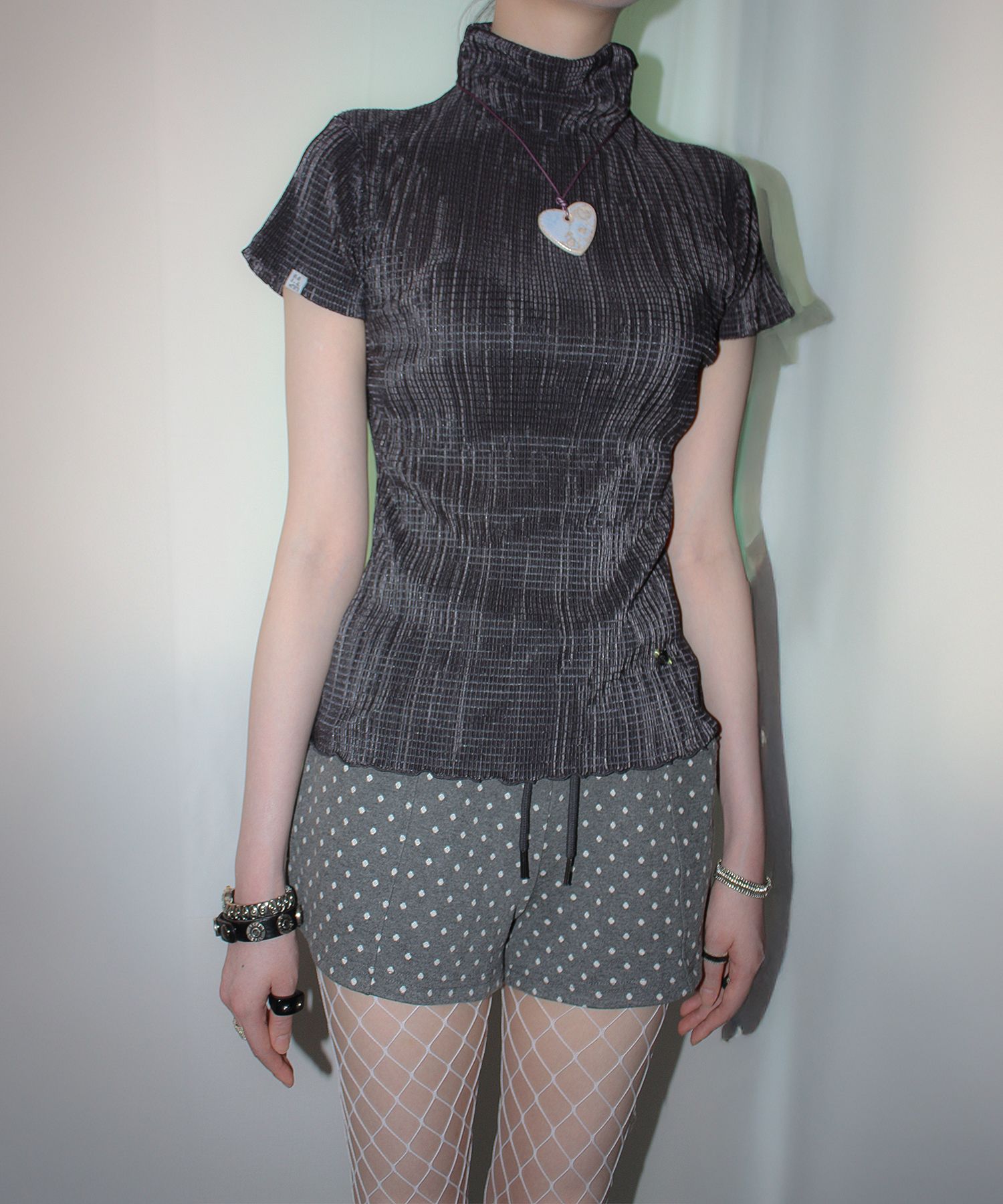★eessay★POLKA DOT SHORTS - CHARCOAL★正規品/韓国送料込 MUSINSA公式 | EESSAY POLKA DOT SHORTS - CHARCOAL