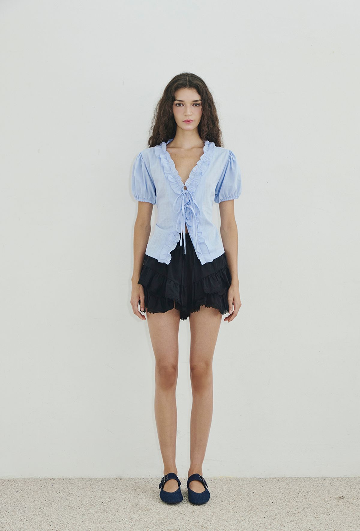 카프리슈(CAPRICIEUX) Aster lace frill Shorts_black