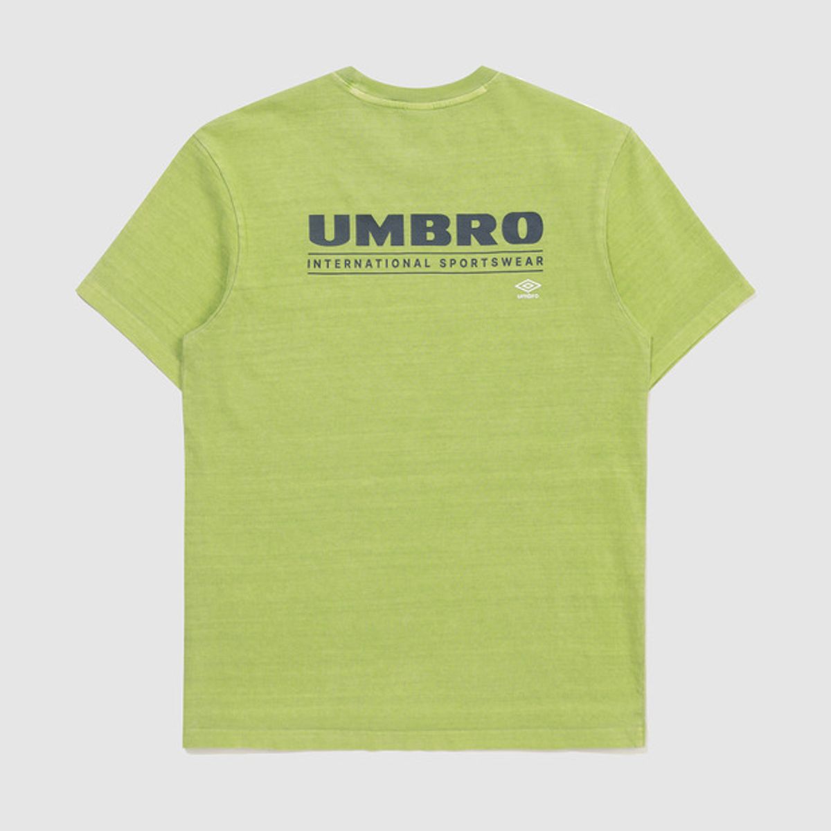 엄브로(UMBRO) 피그먼트 다잉 빅로고 티셔츠 그린(UQ323CRS73)