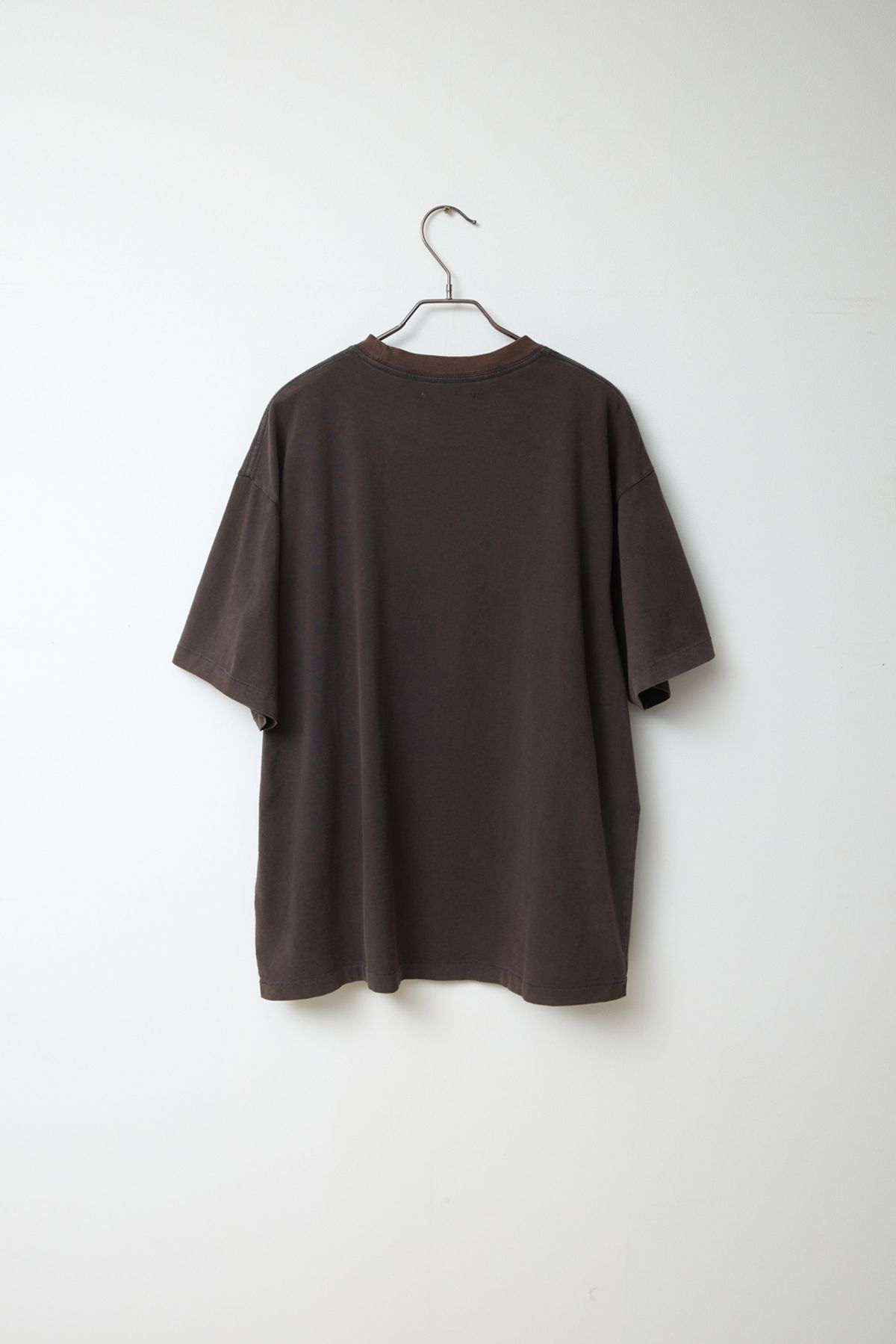 해칭룸(HATCHINGROOM) Angel Flash Man Tee 1/2 Brown Charcoal