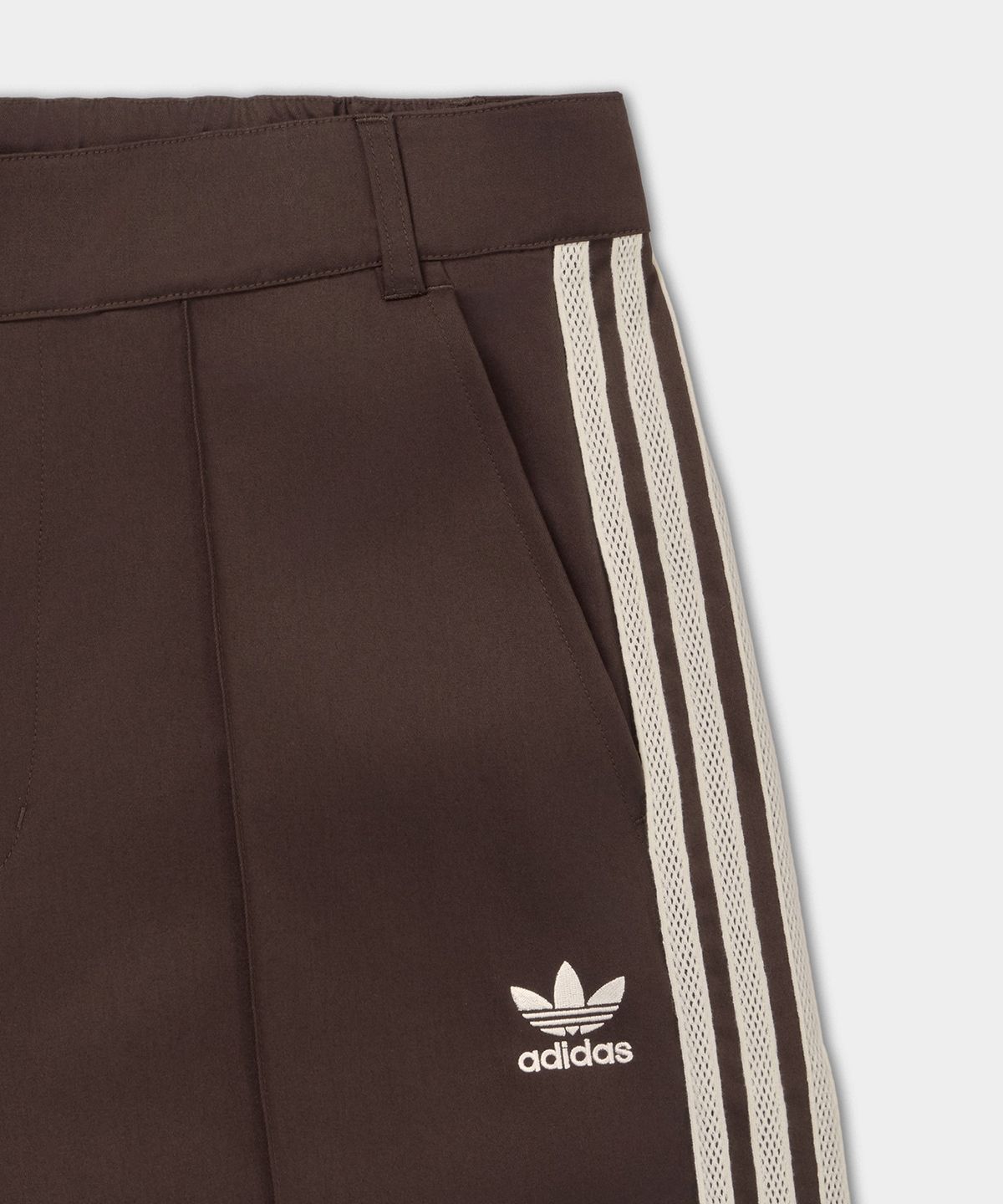 아디다스(ADIDAS) 버뮤다 숏 팬츠 - 쉐도우브라운 / KB5431