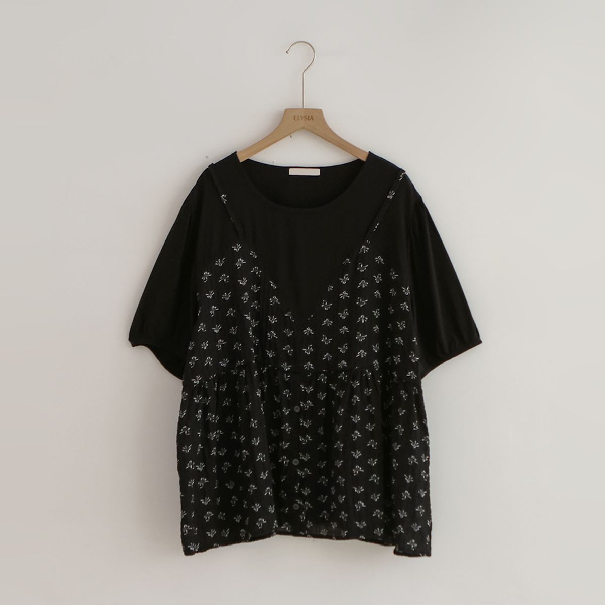 엘리시아(ELYSIA) 디런 엠보 레이어드 반팔 블라우스