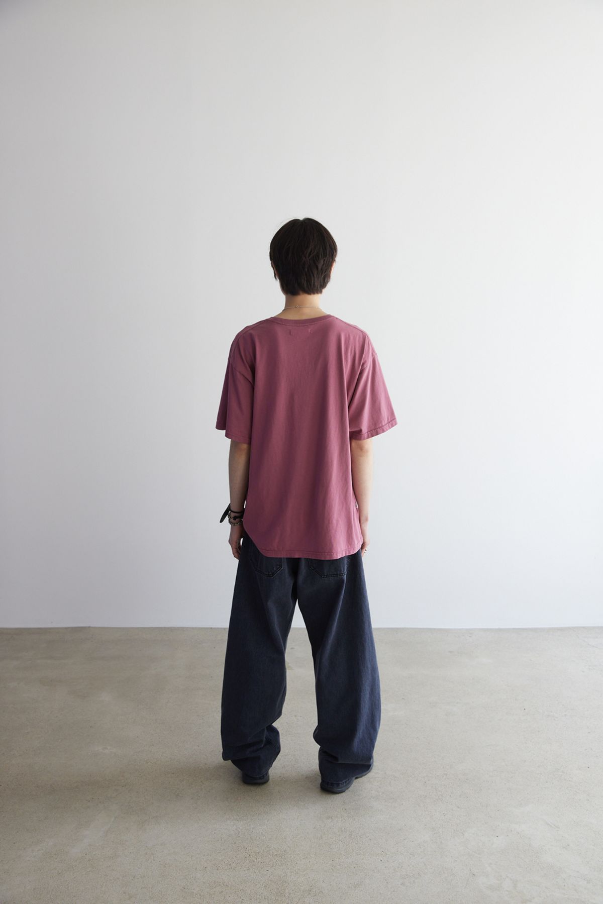 해칭룸(HATCHINGROOM) Curve Jeans Washed Black