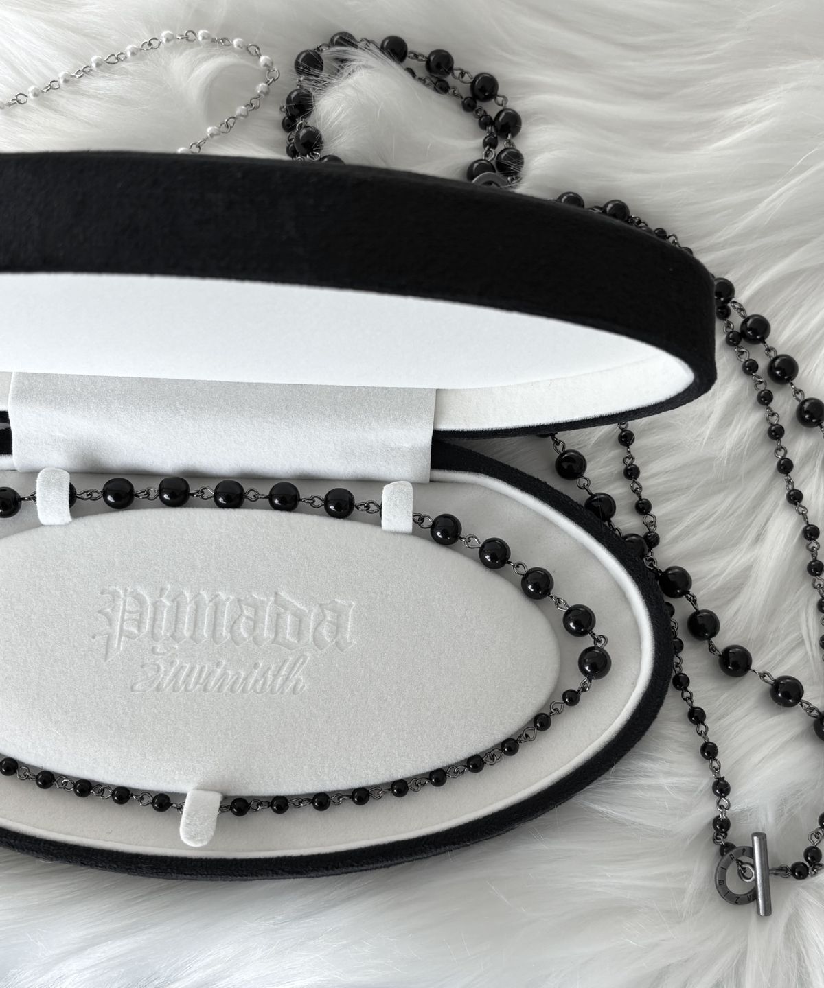 피마다지윈(PIMADAZIWIN) Black Chain Pearl Necklace_[Bold]