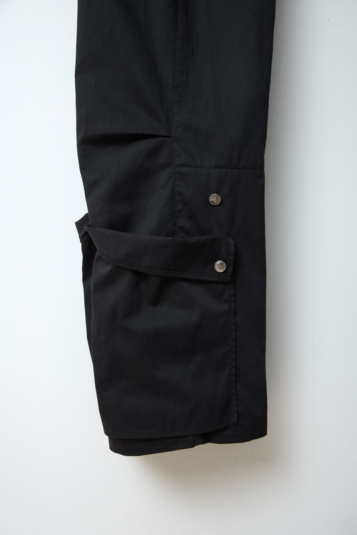 해칭룸(HATCHINGROOM) Armor Pants Black