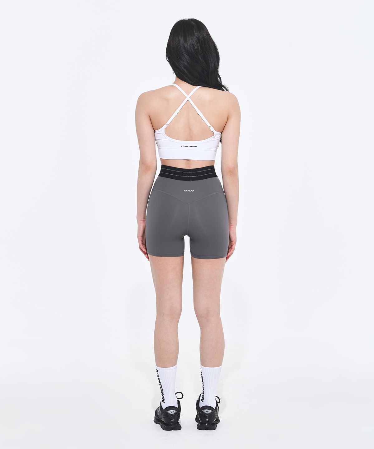 본투윈(BORN TO WIN) REFLECTIVE OUT BAND POCKET 3.5 BIKER SHORTS [CHARCOAL]