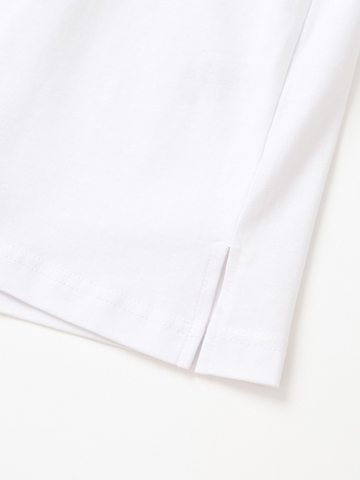 엑스오엑스(XOX) 스머징 플라워 크루넥 반팔 티셔츠 [WHITE]