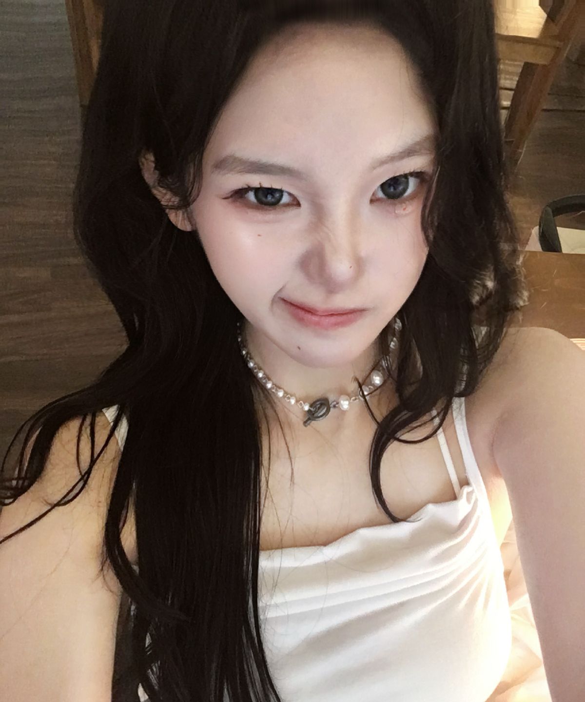 피마다지윈(PIMADAZIWIN) White Chain Pearl Bracelet