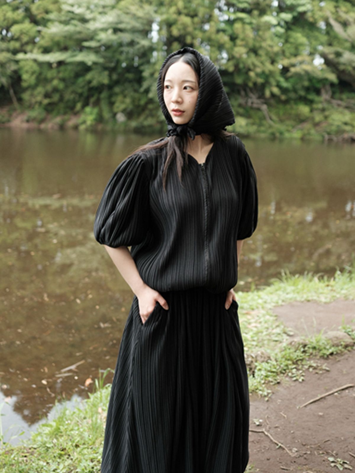 메르메르(MER MER) (3컬러) 플리츠 벨 집업 자켓 블랙/아이보리/베이지