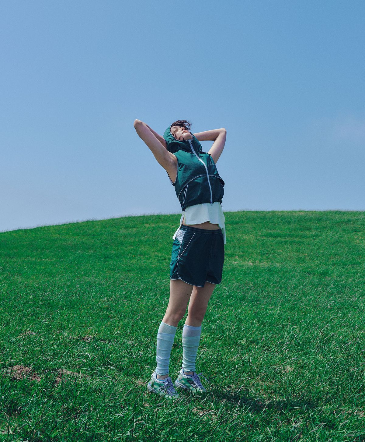 누크피터(NUUKFITTER) ICE-UP HOODIE VEST [GREEN]