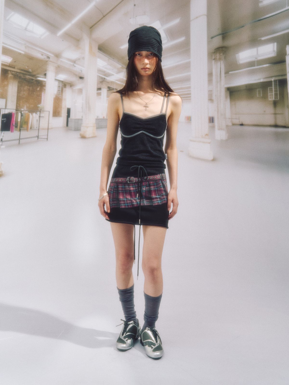 솜속(SOMSOC) NITH 2WAY PRINTED TOP_BLACK