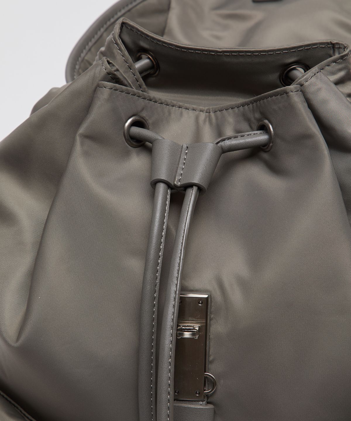 아카이브앱크(ARCHIVEPKE) Clip rucksack(Forest gray)_OVBBX25302KGY
