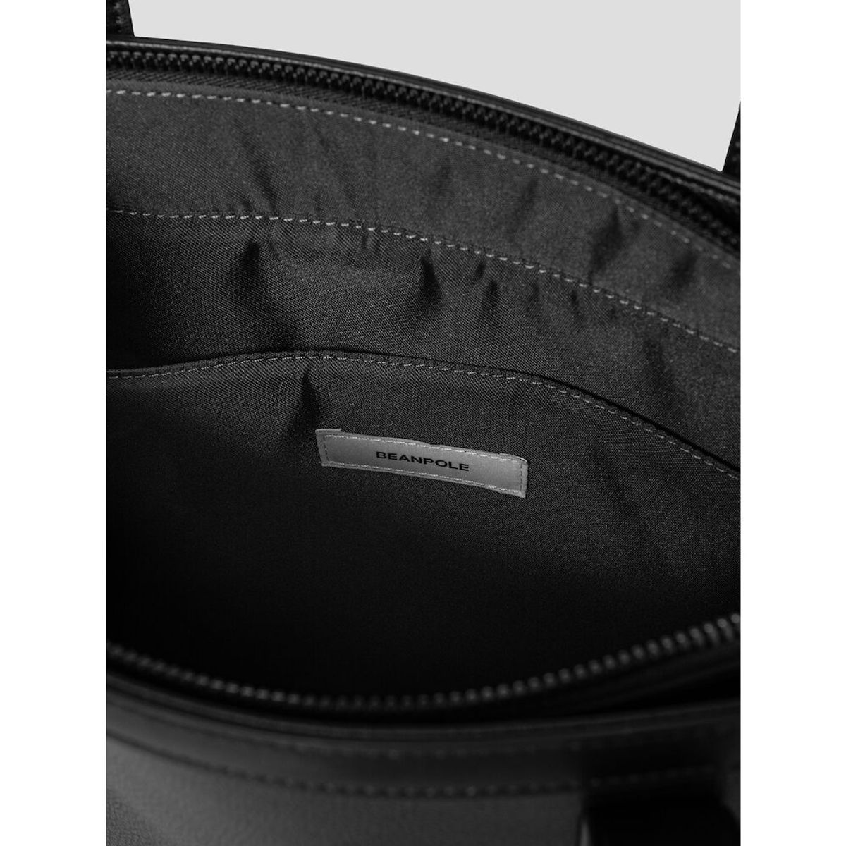 빈폴 액세서리(BEANPOLE ACCESSORY) 포비 세로 토트백 - 블랙