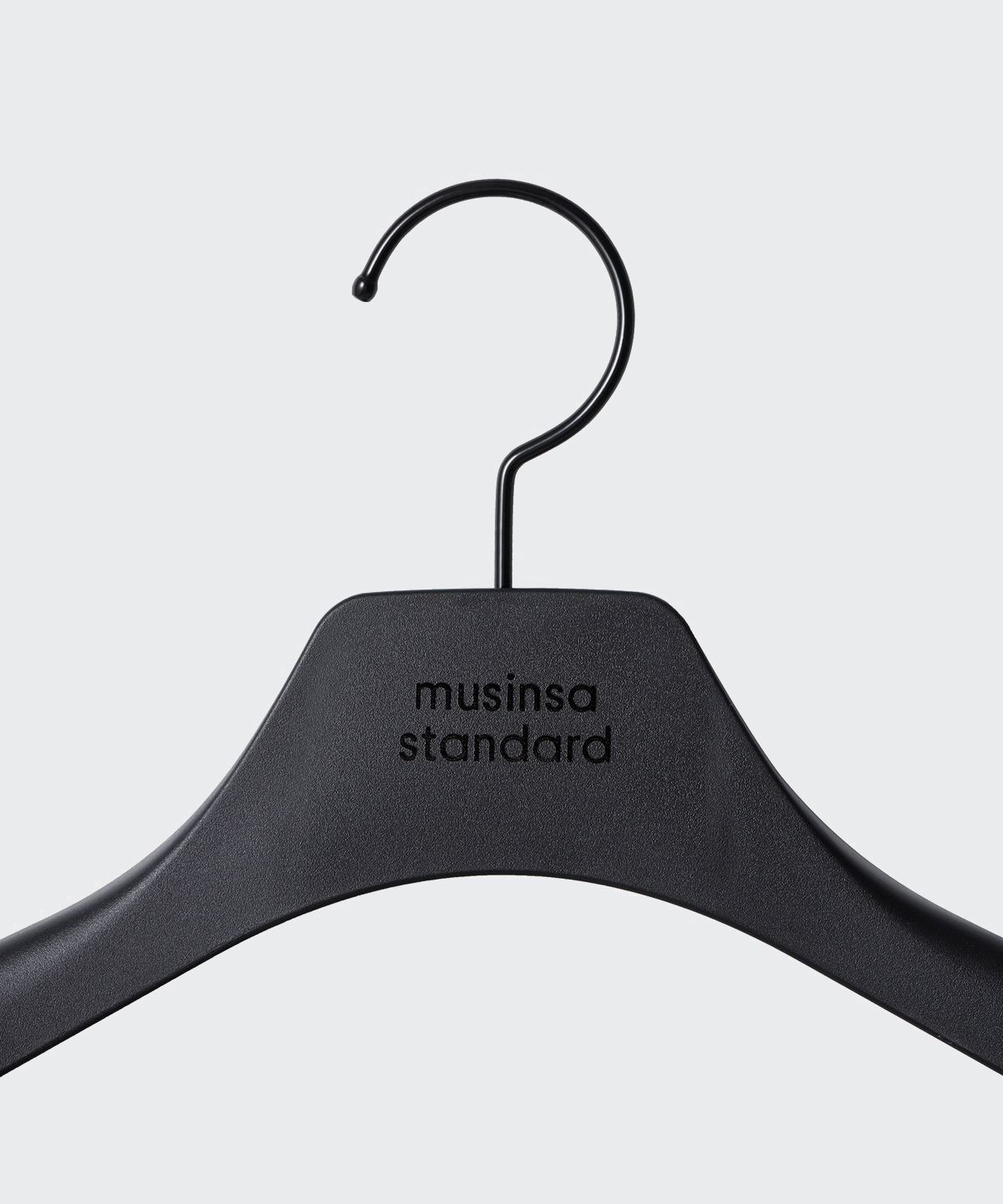 무신사 스탠다드 홈 & 프로덕트(MUSINSA STANDARD HOME & PRODUCTS) HIPS 상의용 옷걸이 15팩 [블랙]