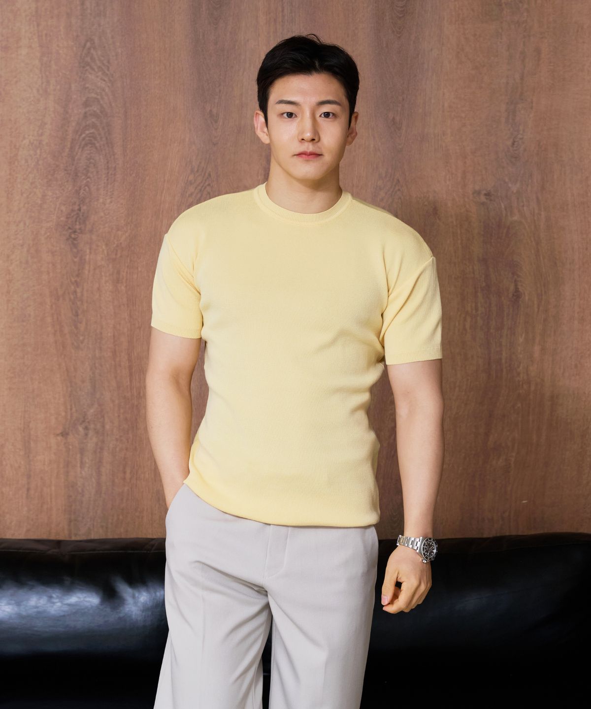 핵쿨남(HECKCOOLNAM) 어깨넓어보이는 아이스쿨링 남자 머슬핏 라운드 반팔 니트 티셔츠