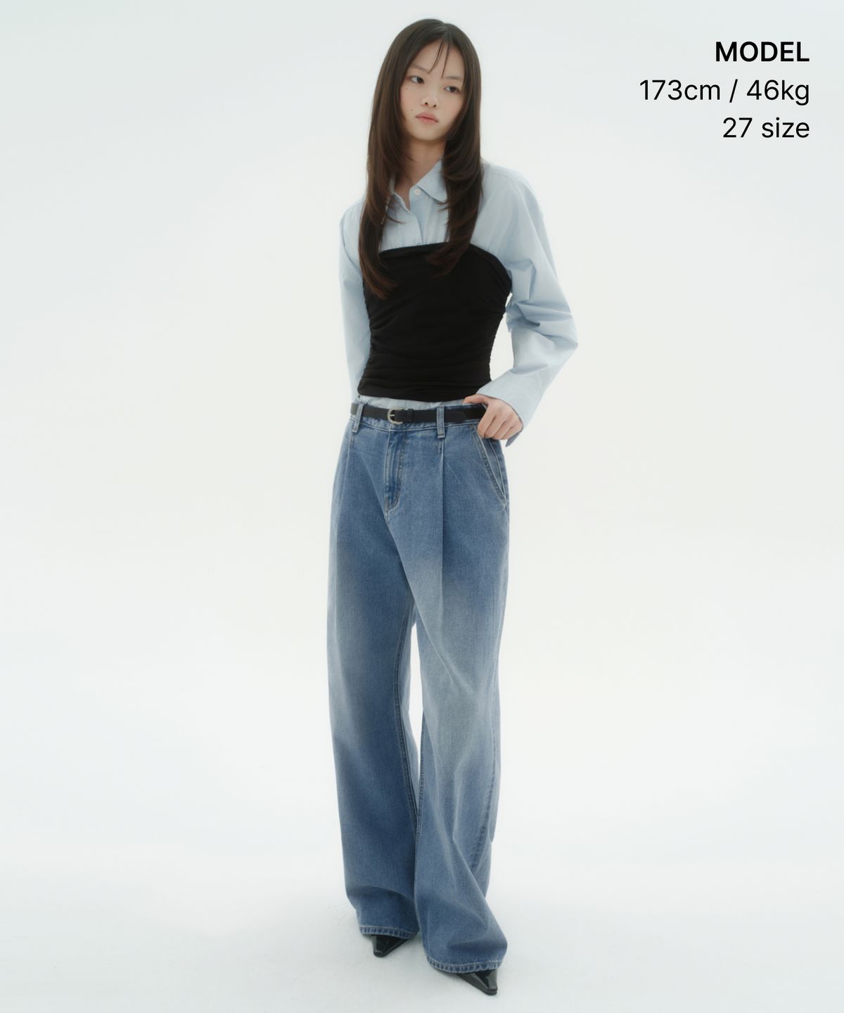 무신사 스탠다드 우먼(MUSINSA STANDARD WOMAN) 우먼즈 딥 턱 엑스트라 와이드 데님 팬츠 [라이트 인디고]
