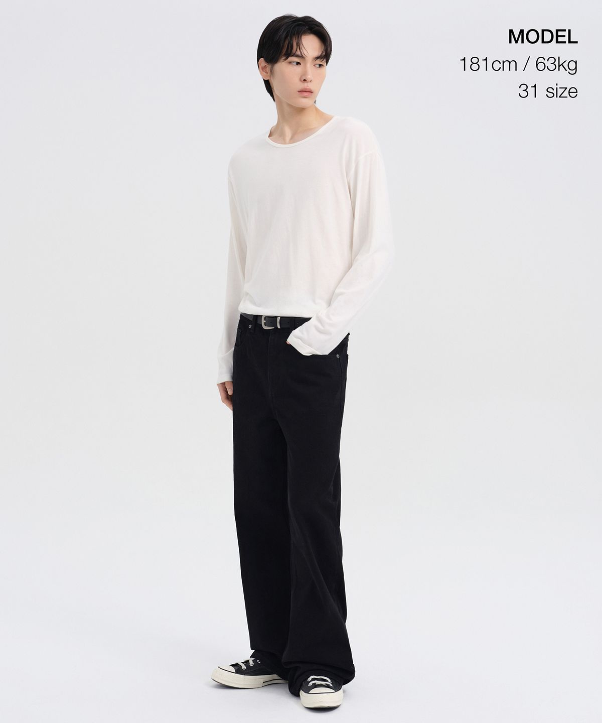 무신사 스탠다드(MUSINSA STANDARD) 루즈 플레어 데님 팬츠 [블랙]