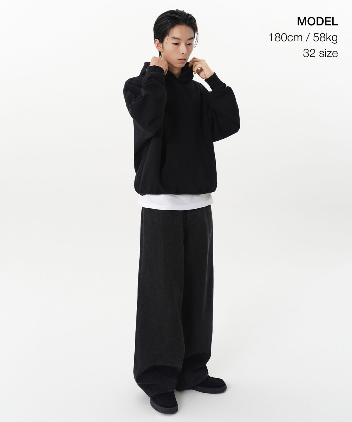 무신사 스탠다드(MUSINSA STANDARD) 벌룬 데님 팬츠 [워시드 블랙]