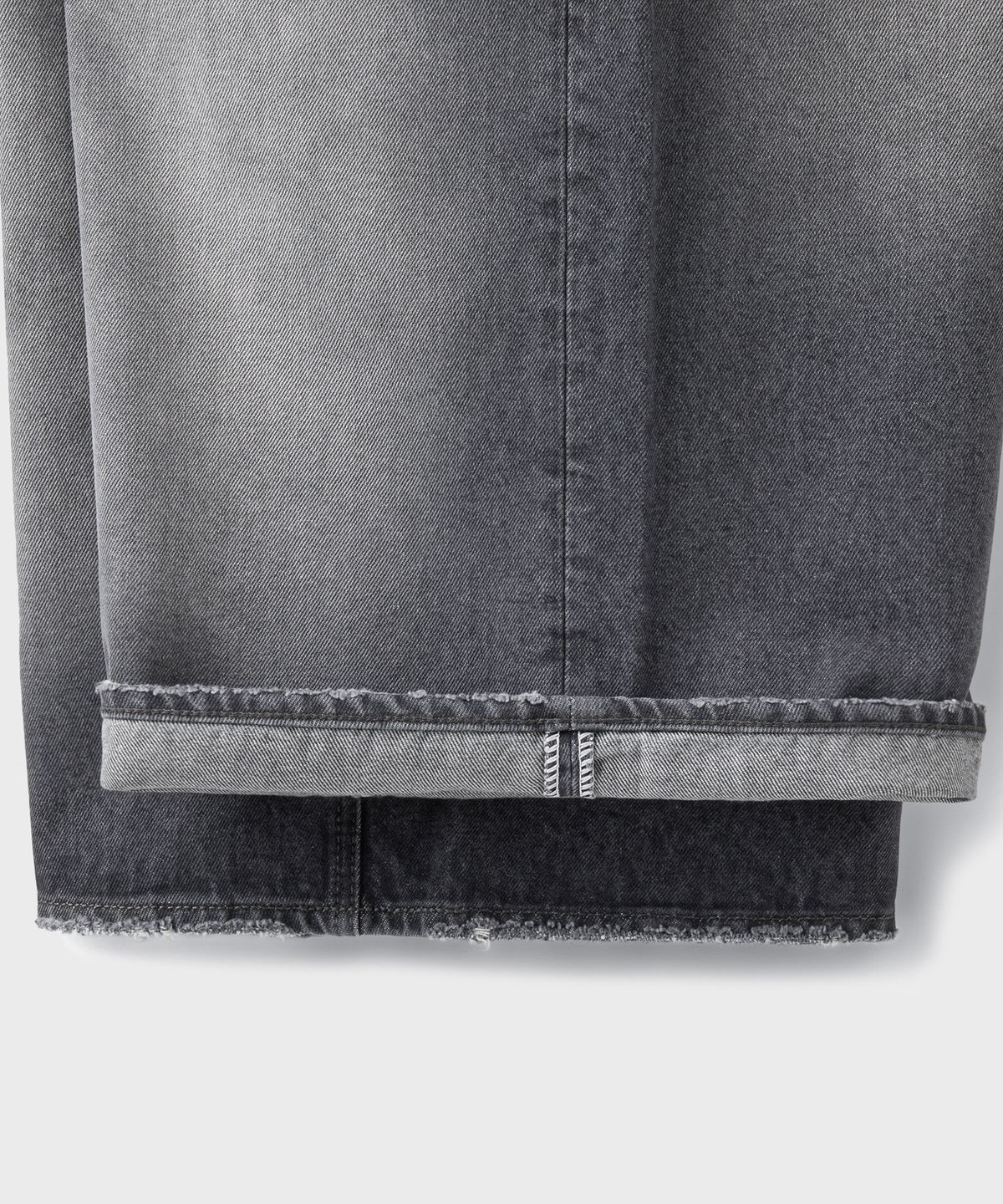 브랜디드(BRANDED) LARGE BERMUDA DENIM SHORTS [WASHED GRAY]