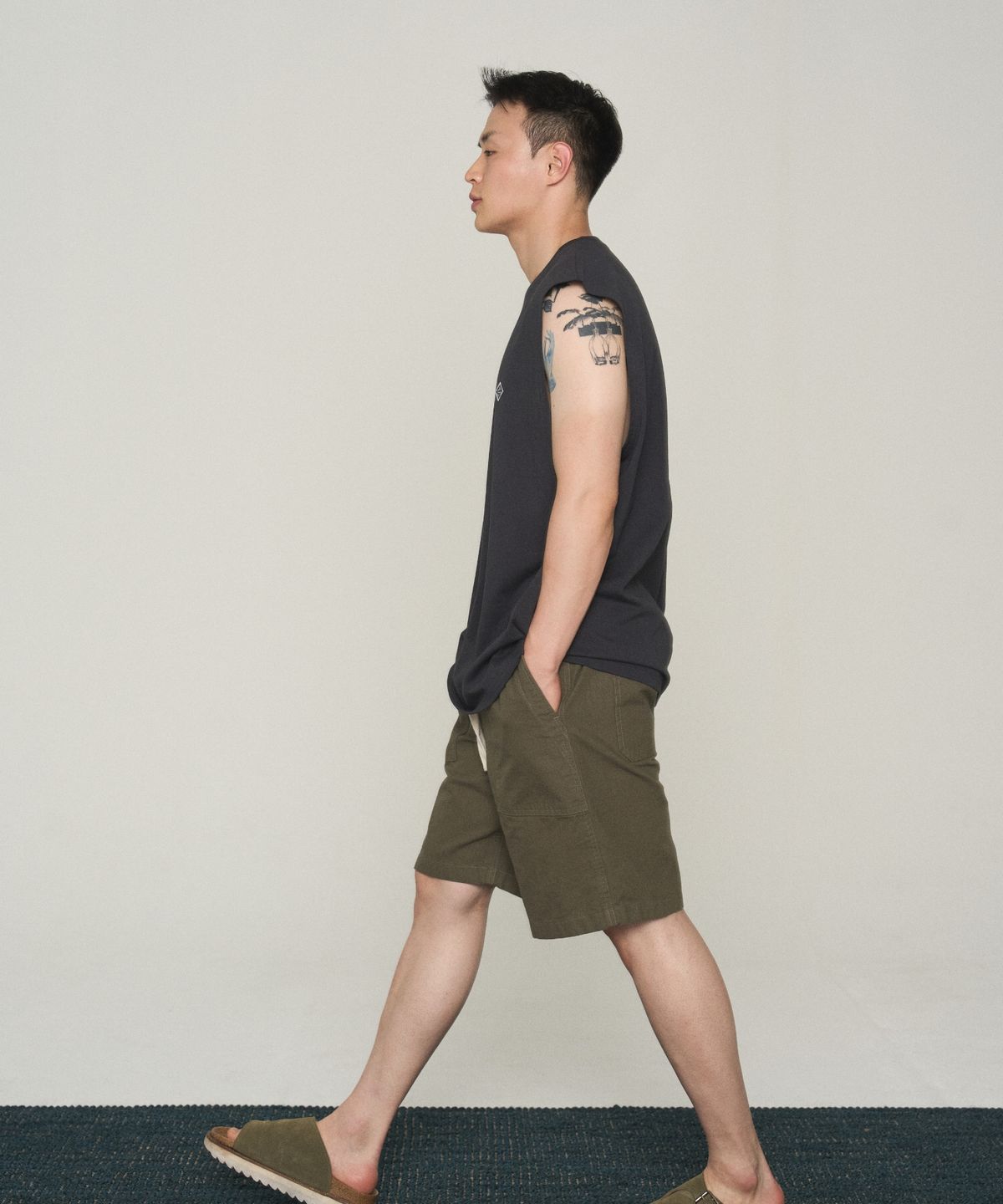 카키그라도(KHAKI GRADO) [Vision Park] 워시드 퍼티그 쇼츠 (Khaki)