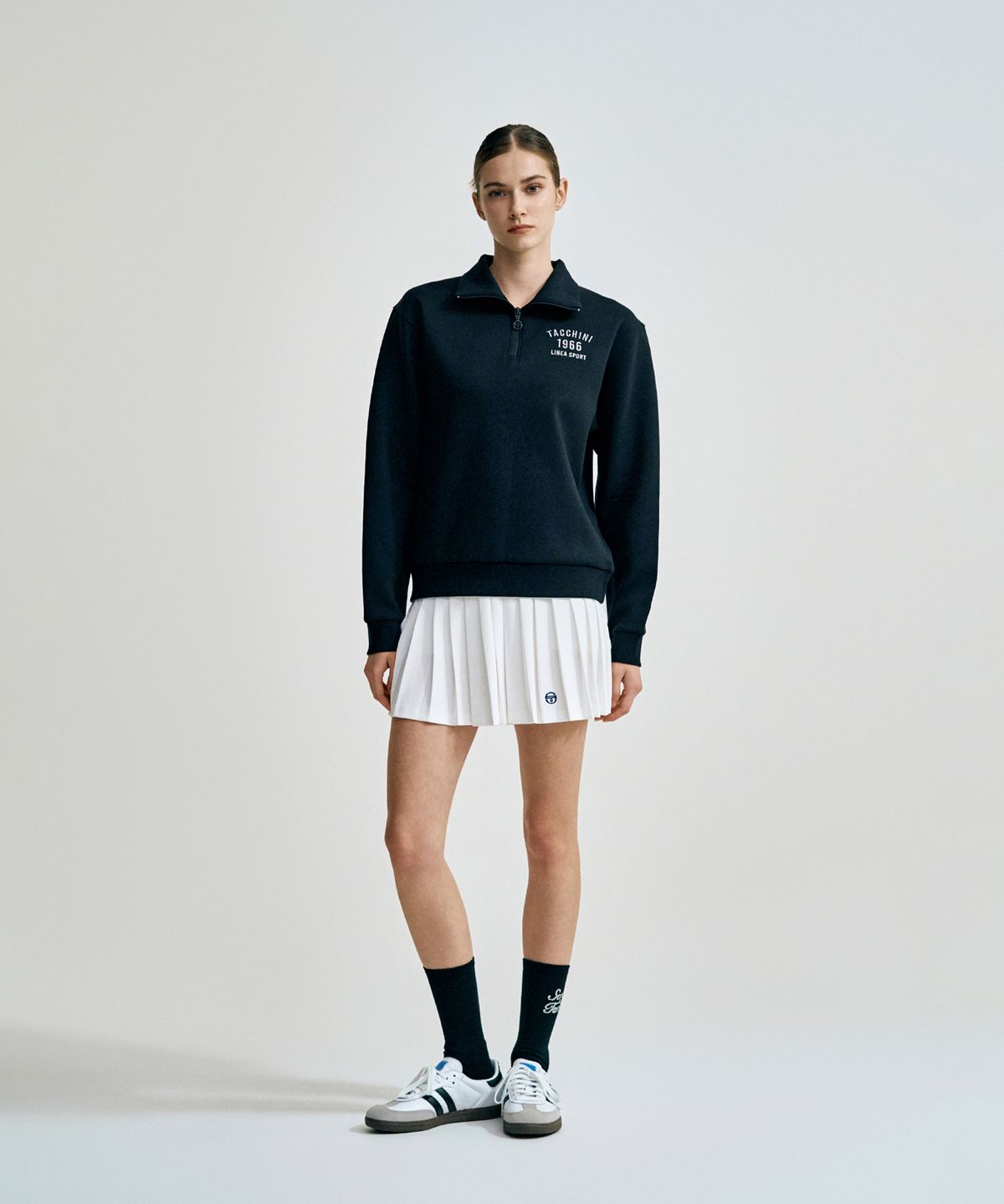 세르지오 타키니(SERGIO TACCHINI) U 쿠쉬라이트 하프집 (Black)