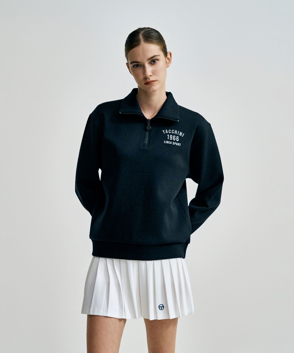 세르지오 타키니(SERGIO TACCHINI) U 쿠쉬라이트 하프집 (Black)